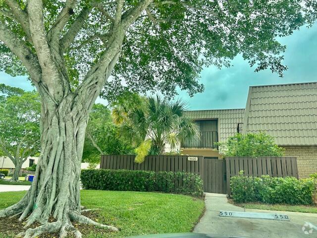 Building Photo - 5026 50th Way Rental