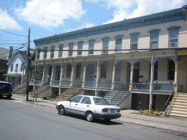 Primary Photo - Fourplex