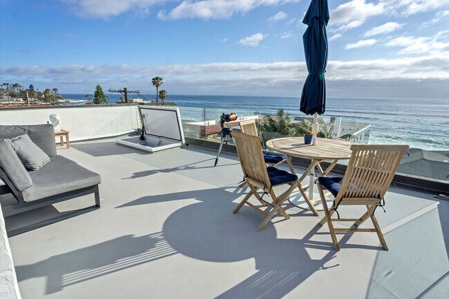 Photo - Gorgeous ocean view home at Windansea Beach!