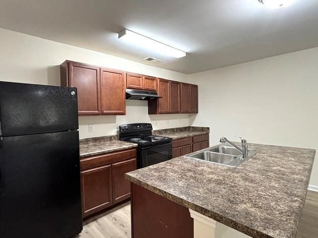 Photo - 2144 Belmont Cir NE