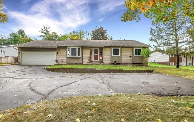 Photo - 3492 Yarney Rd