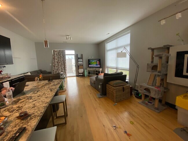 2349 N Lister Ave Unit 307