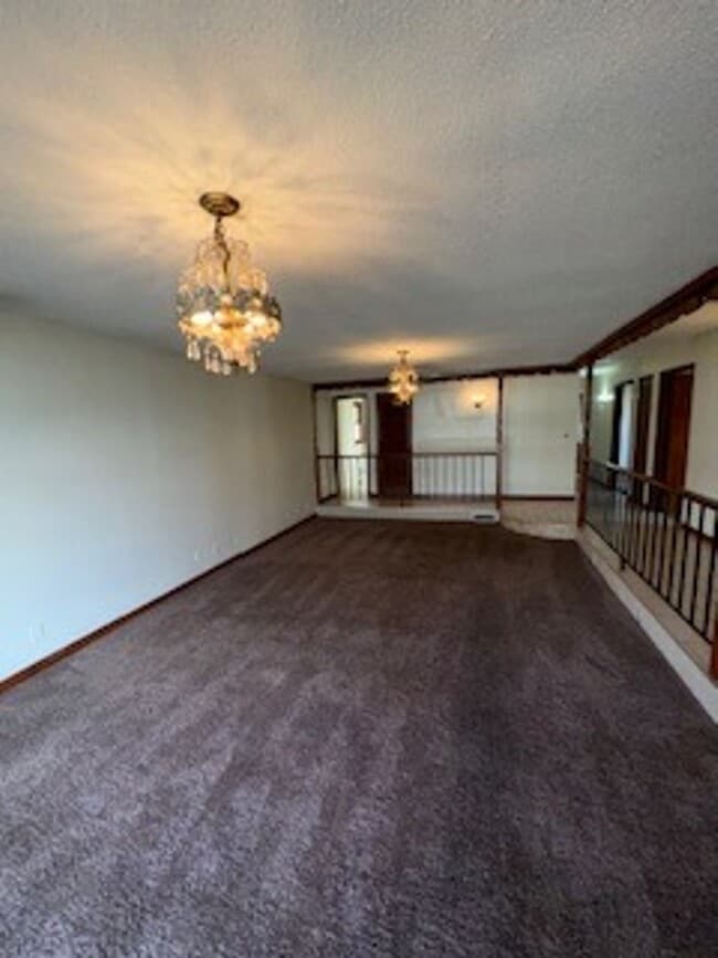 Photo - 1813 S Kerth Ave