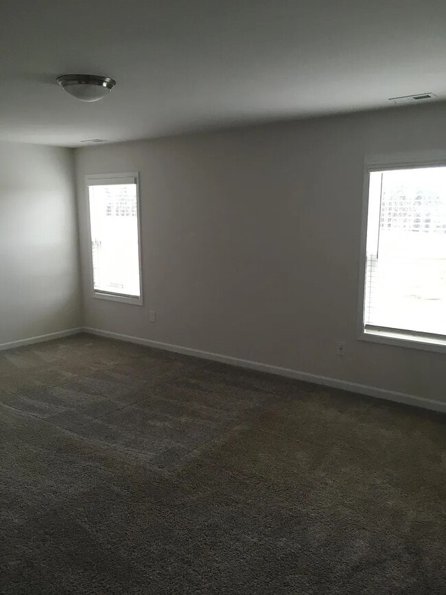 Room in Single Family Home on Dover Ct