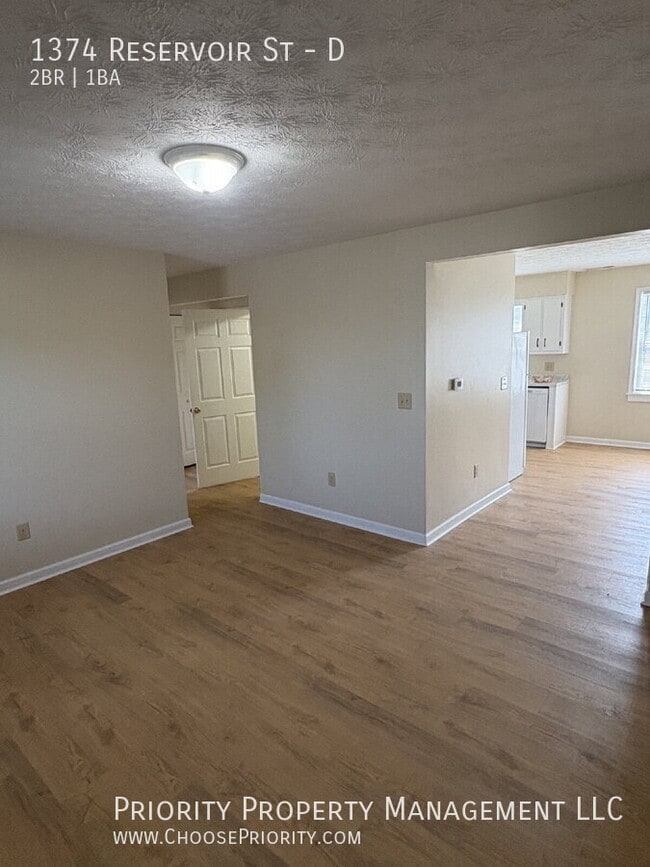 Photo - 1374 Reservoir St Unit D