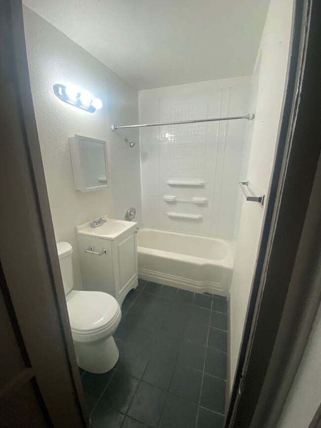 Photo - Henderson - 2 Bedroom - Water Street Location!