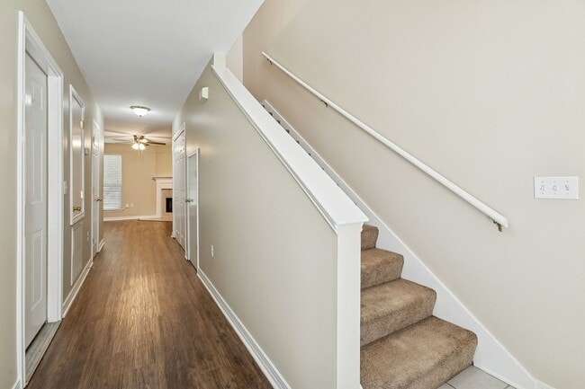 Photo - 102 Covington Meadow Cir