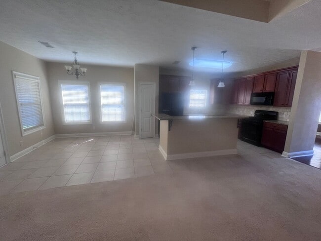 Photo - Great Location in Prattville