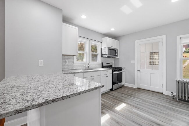 Photo - 117 Gorham St