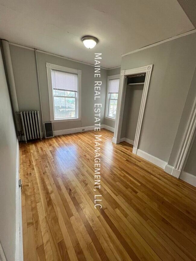 Photo - 591 Main St Unidad 10