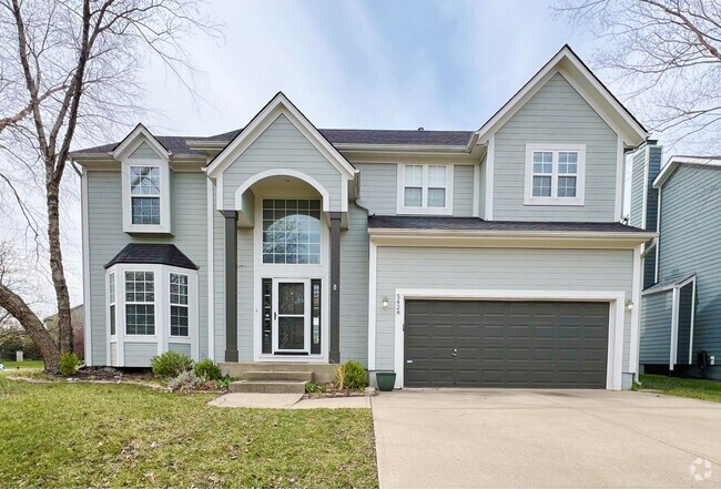 Building Photo - SEE IT NOW! Charming 4-Bedroom Home with S...