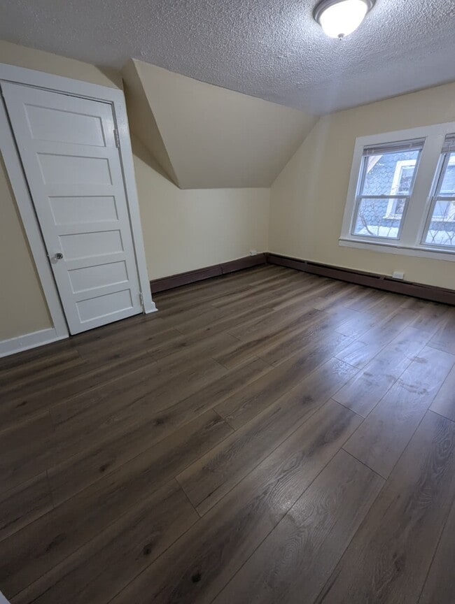 Photo - 478 Winthrop Ave Unit 3