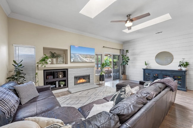 Photo - 3925 Estancia Dr