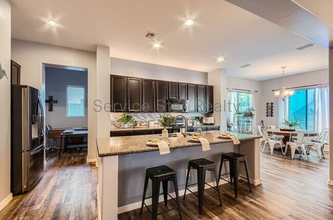 Photo - 4566 N Golf Dr