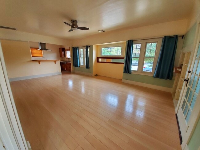 Building Photo - Charming 2 bedroom House Near Downtown SLO