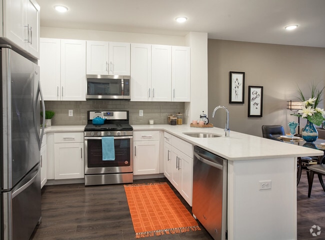 Building Photo - Waldwick Station Rental