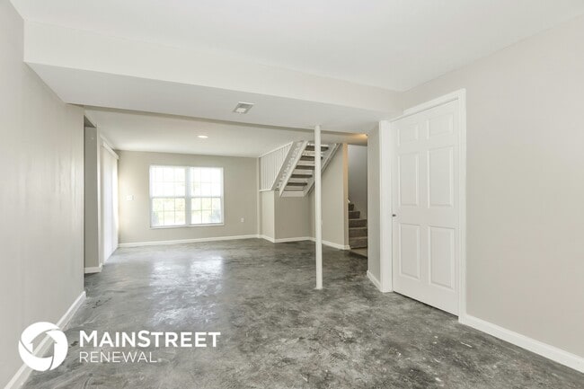 Photo - 839 Memory Ln