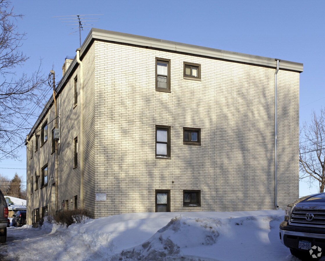 Photo - 126 Logan Ave E Apartments