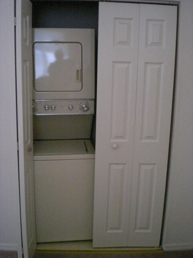 Photo - SINGH 2 Unit 1045B