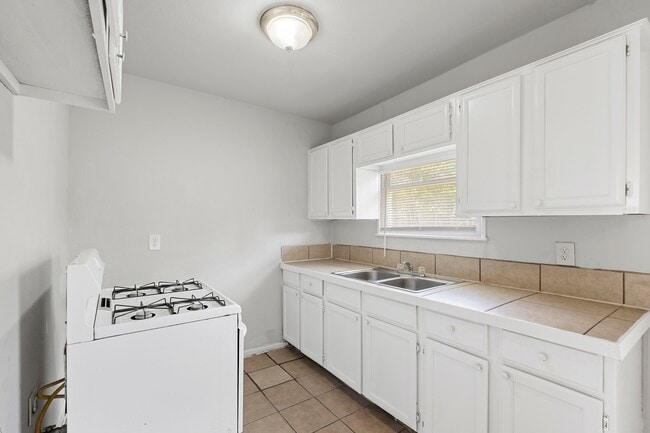 Photo - 7918 Jutland Rd Casa