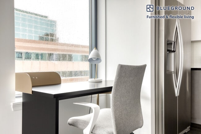 Photo - 3601 Fairfax Dr Unit FL10-ID527