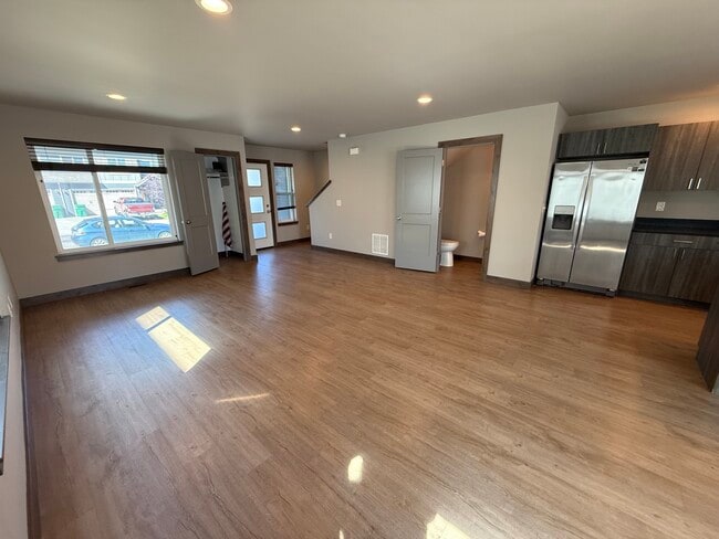 1096 Rosa Way
