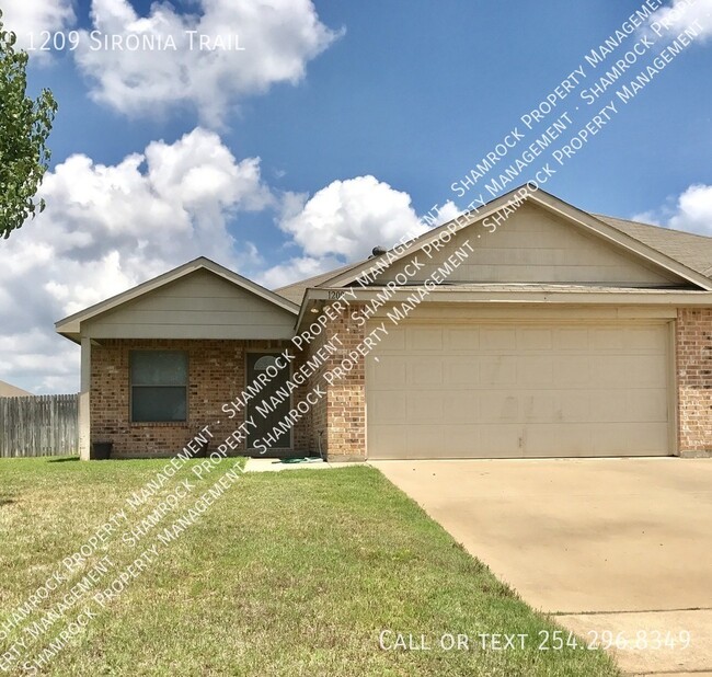 3 bedroom/2 bath duplex in Midway ISD - 3 bedroom/2 bath duplex in Midway ISD House