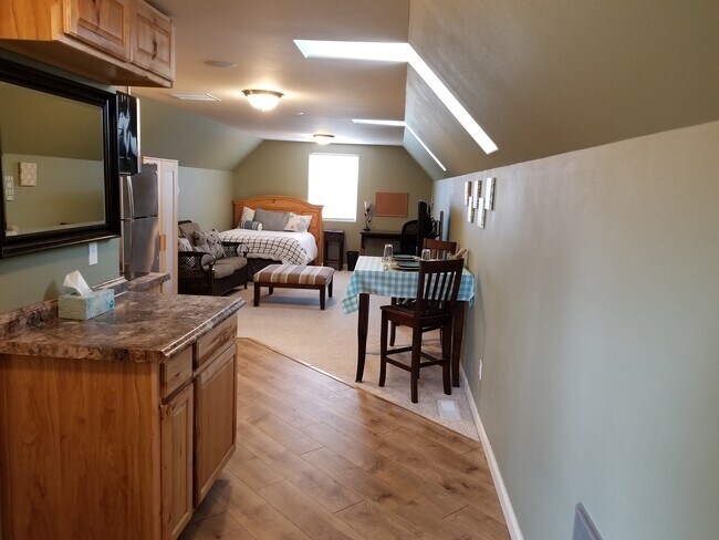 Studio - new stainless appliances full size fridge/freezer; stove top, microwave/oven; dishwasher - 6236 Cate Farm Ct SE Unit Studio B