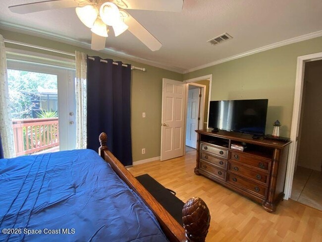 Photo - 8759 Live Oak Ct