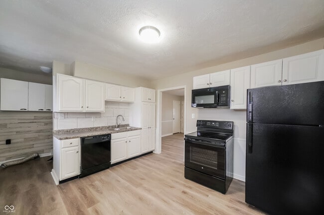 Photo - 7320 E Wiser Ave