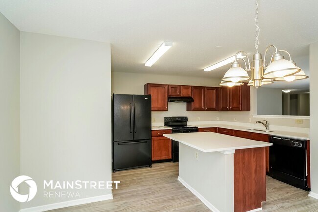 Photo - 673 Indigo Ct