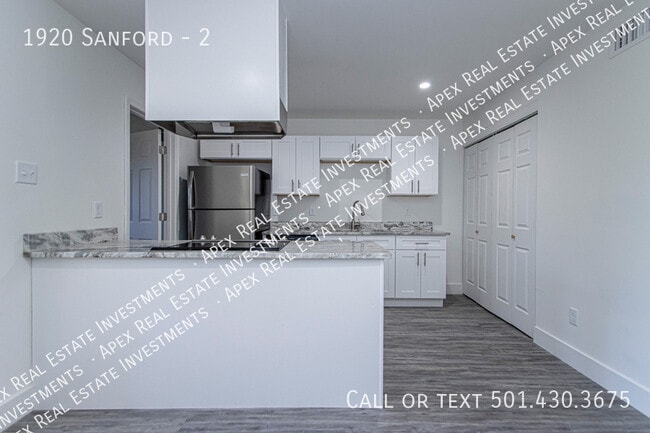 Photo - 1920 Sanford Dr Townhome