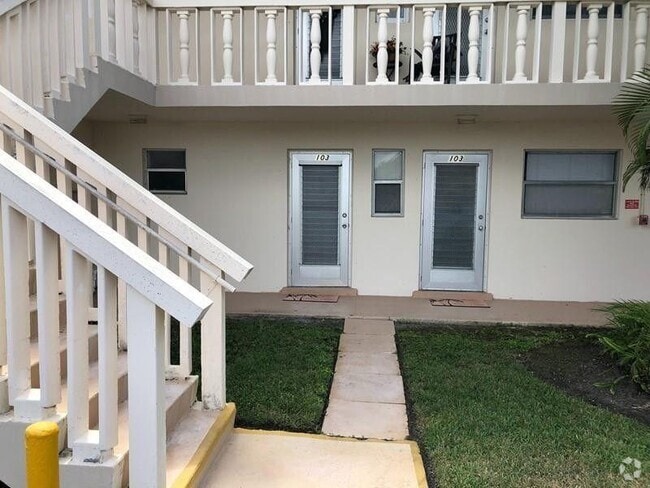 Building Photo - 2191 NE 1st Ct Unit 103 Rental