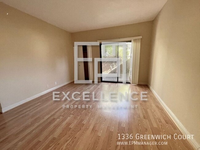 Photo - 1336 Greenwich Ct
