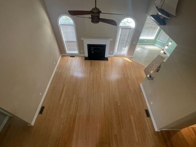 Photo - 106 Ravenswood Rd