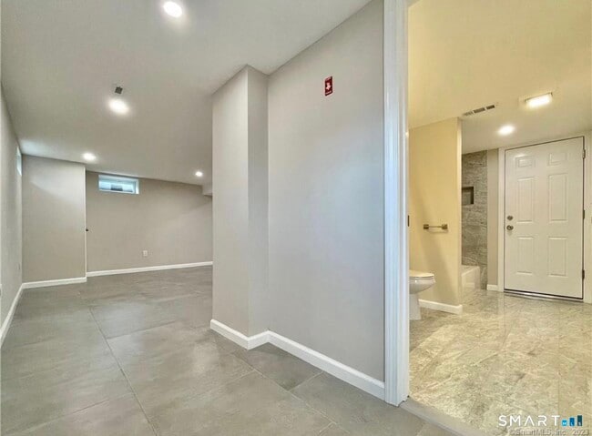 95 Warner St