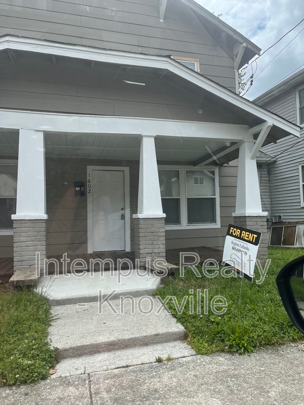 Photo - 1602 Dora St Unit Apt B