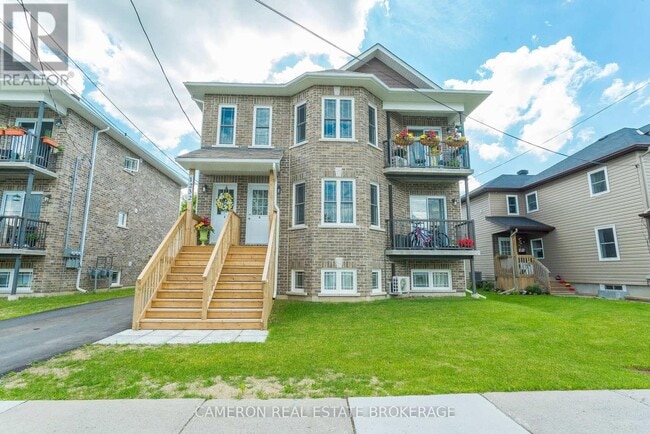 Photo - 1232 Cumberland St Unité C