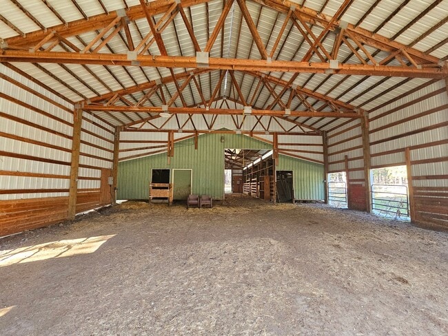 Photo - 66955 End Rd