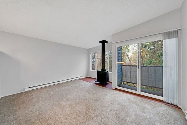 Lair Hill is offering a 1bed/1bath!! Get i... - Lair Hill is offering a 1bed/1bath!! Get i... House