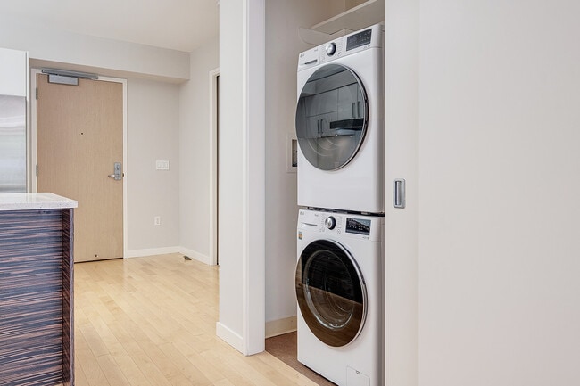 Photo - 1840 Washington St Unit 202