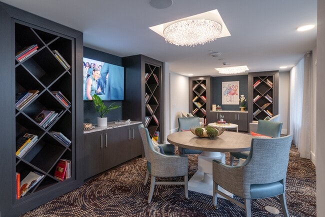 Biblioteca - Overture Doral 55+ Active Adult Apartment ...