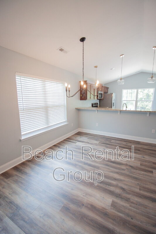 Photo - 410 Colin Claire Ct