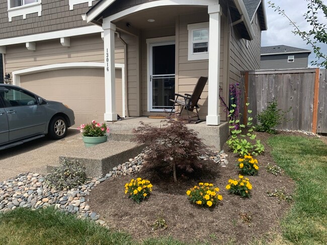 Building Photo - 13016 NE 115th St