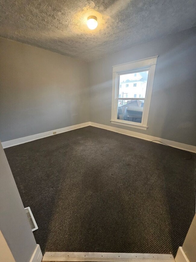 Photo - 1123 E 24th St Unit 1123 E 24th St #1