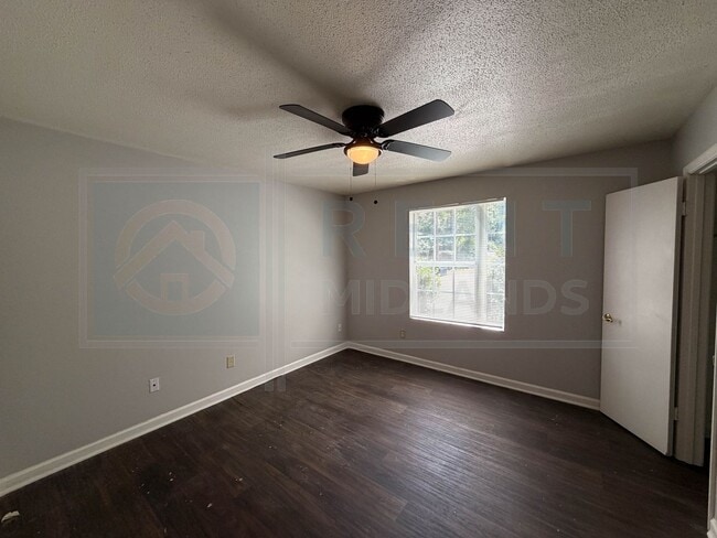 Photo - 1007 Piney Woods Rd Unit B