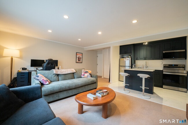 Photo - 24 Home Ct Unit 4