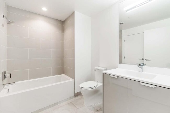 Photo - 110 Channel St Unit 3XX