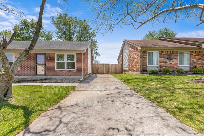 1576 Springfield Dr