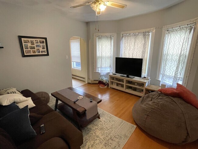 Photo - 32 Ibbetson St Unit 1
